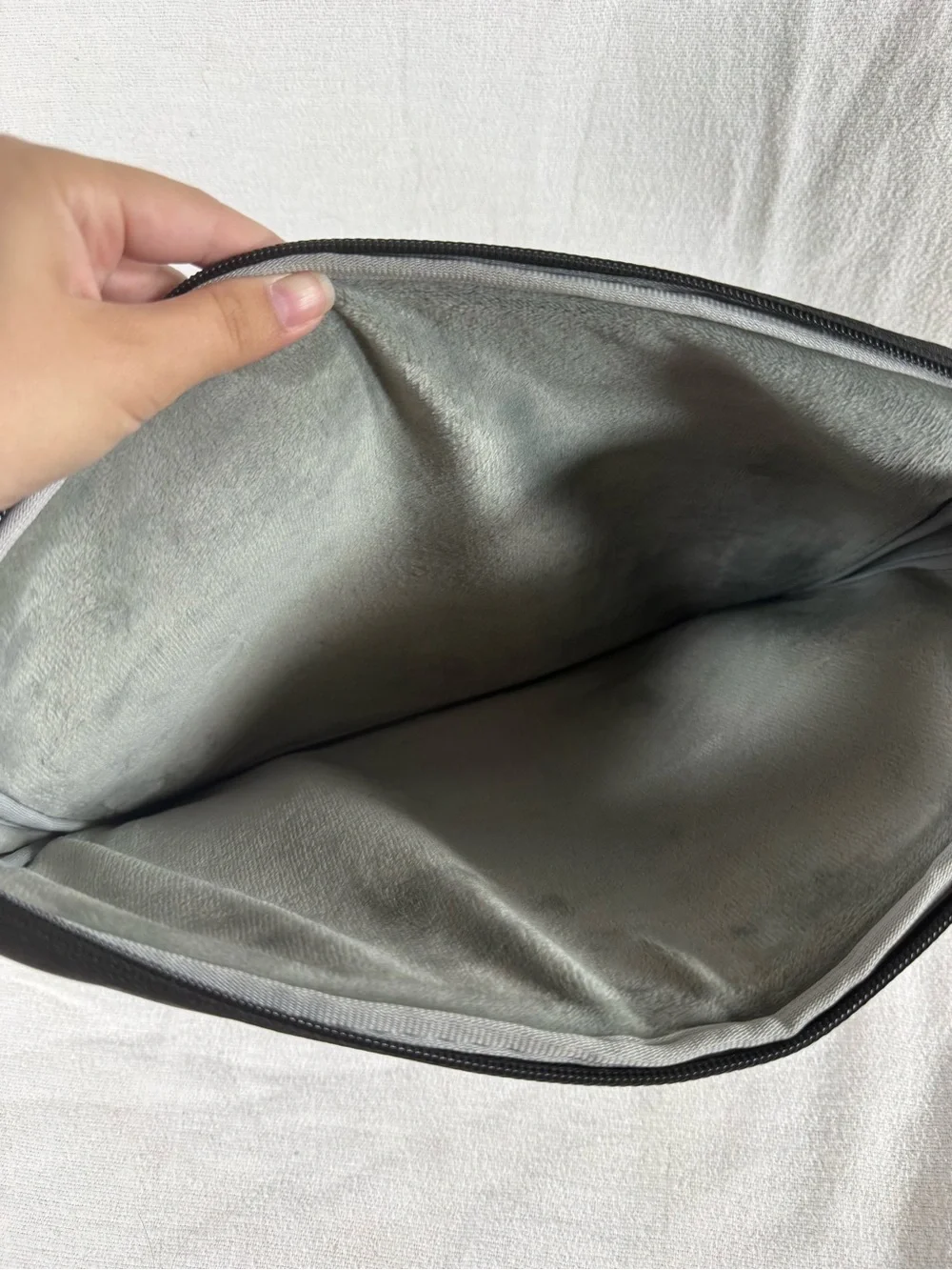 Black Laptop Sleeve Case with Soft Fuzzy Interior